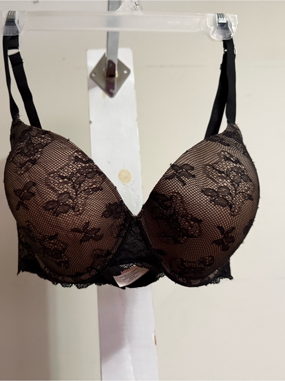 Victoria's Secret Biofit Demi Uplift Bra